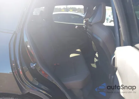 2025 BMW X3 30 xDrive из США, поврежденный, VIN 5UX53GP09S9099488